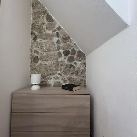 Dea Del Borgo *