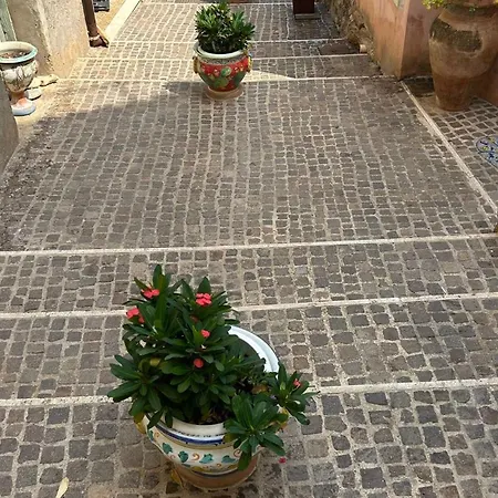 Ferienhaus Dea Del Borgo