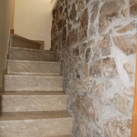 Dea Del Borgo Hébergement de vacances *