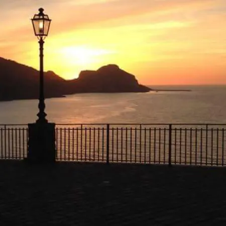 Dea Del Borgo Hébergement de vacances Sant'Ambrogio (Sicily)