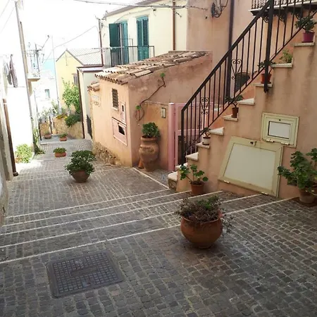 Dea Del Borgo Hébergement de vacances